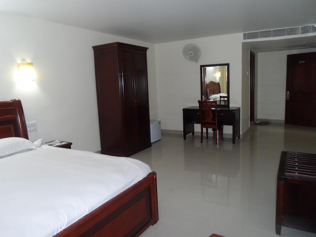 Psr Hotel Tirupati Ruang foto